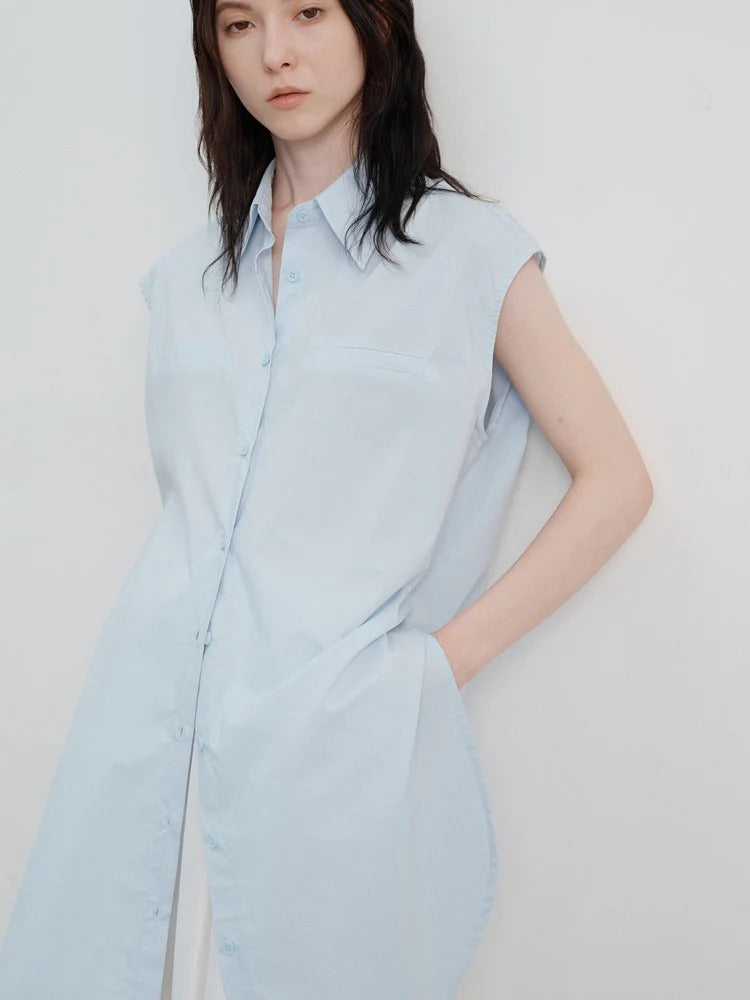 Sleeveless Relaxed Button-Up Blouse