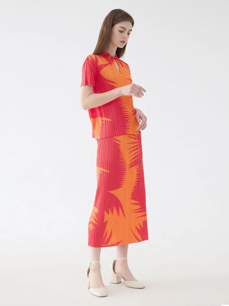 Sunset Aura Pleated Set