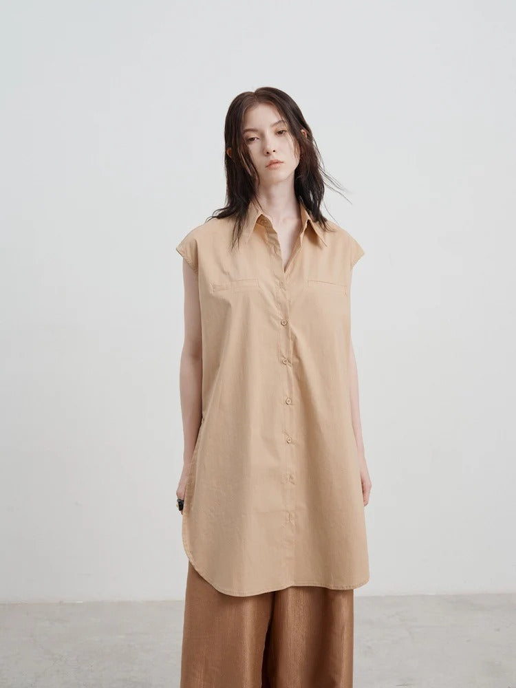 Sleeveless Relaxed Button-Up Blouse