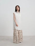 Sleeveless Relaxed Button-Up Blouse